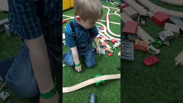 99d8fda7d8b342320a1ce137dab2aa25