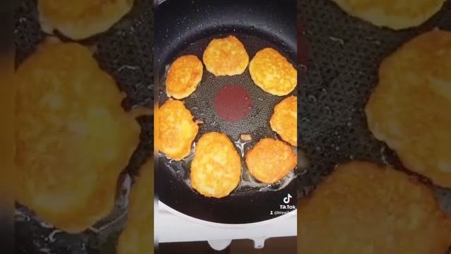 Efff80541a1391dfacb9a26a97a2f2da