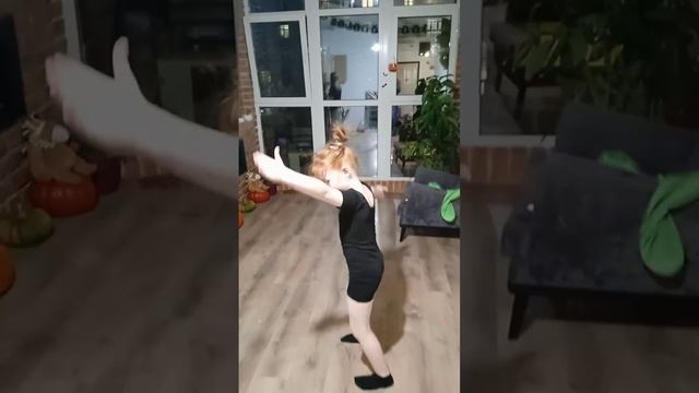 Гимнастика колесо