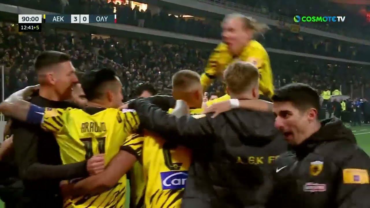 ΑΕΚ ΤΡΙΑΡΑ (το πρωί με ξυπνάς )....