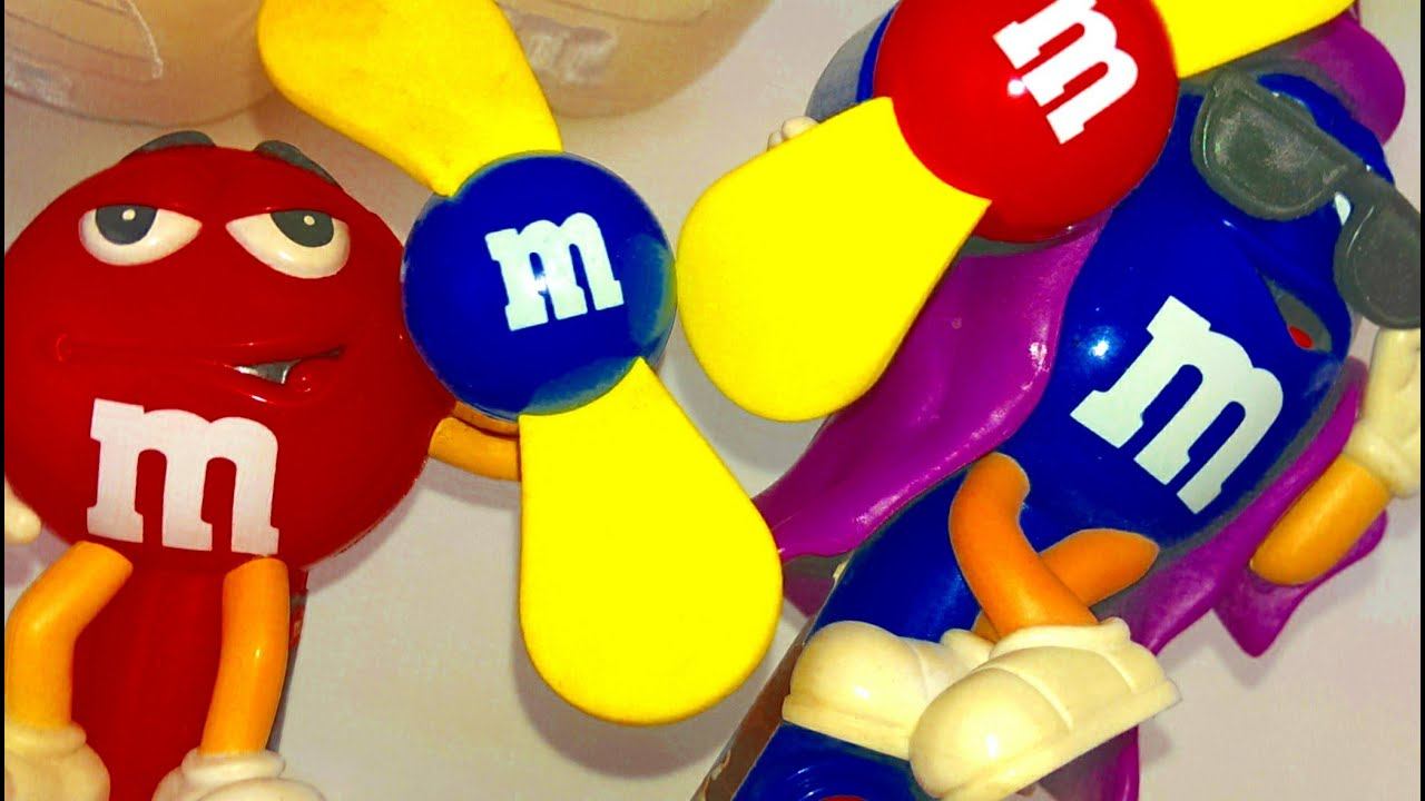 M&M CANDY FANS Chocolate With GIANT M&M Surprise Eggs TV Peppa Pig For Kids And Baby's