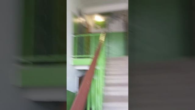 (я вернулся, и исправлено) обзор на подъезд г Тула ул. Кутузова