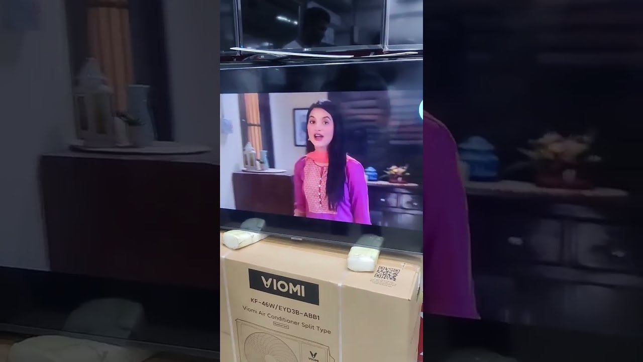 Unboxing Samsung 50 Inch UHD 4K Smart Tv Samsung 50″ UHD 4K Smart TV | UA50AU7700 In A Shop.