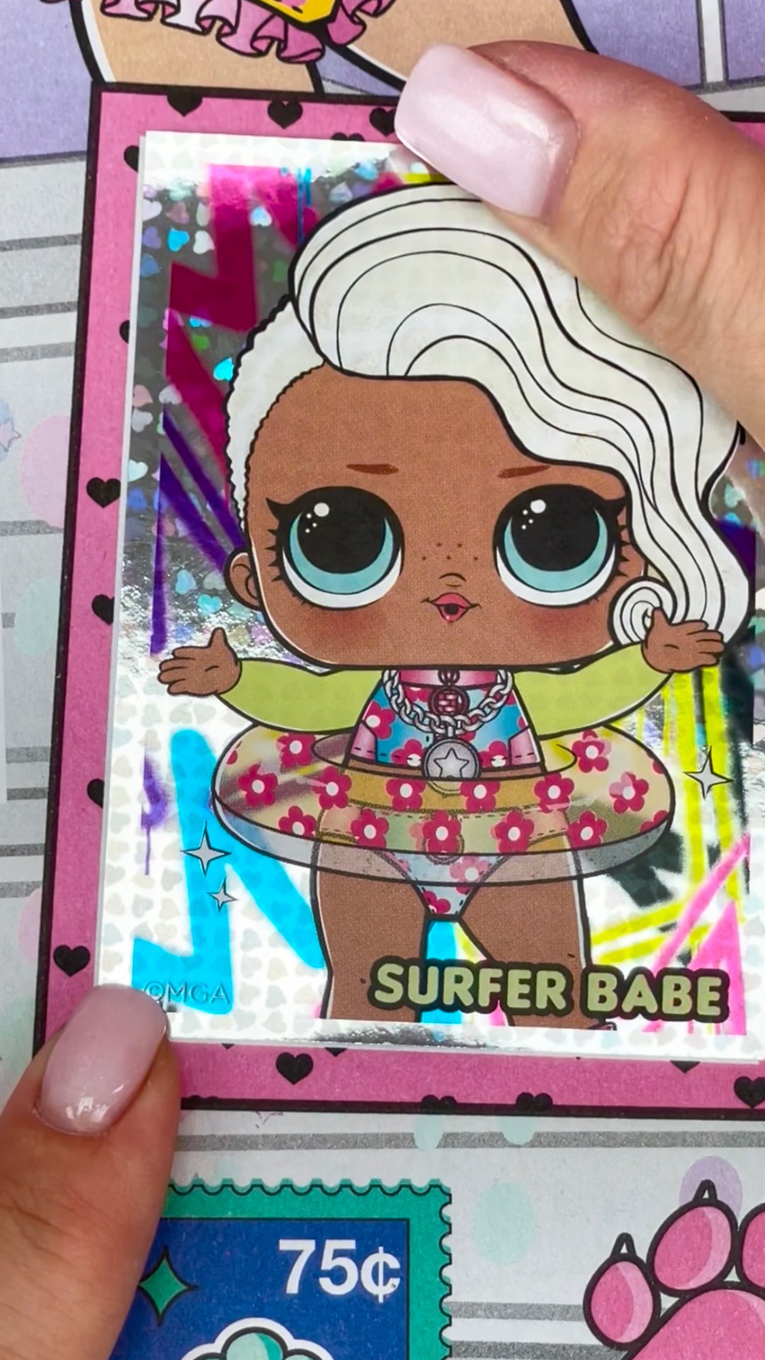 Куколки Лол , журнал с наклейками ! Обзор и распаковка наклеек !