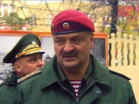 Памятник герою