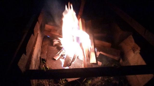 Костер. Вечерний огонь.