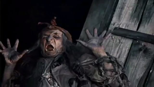 Бабка Ежка выгляни в окошко