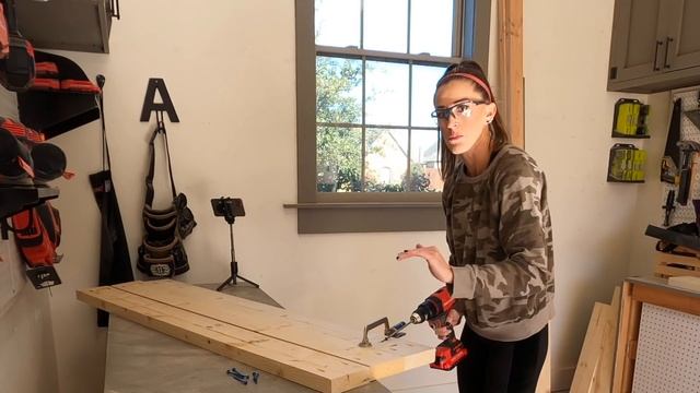 8 Board Console Table