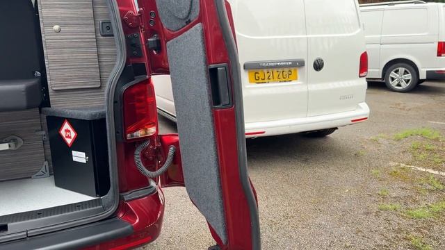 VW T6.1 Campervan Walkround Video - DX71 VXY