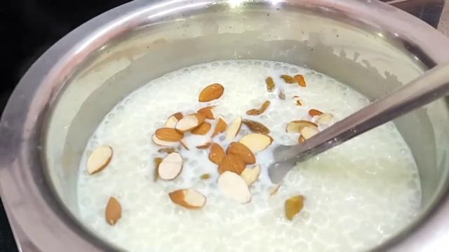 Sabudana Kheer  |साबूदाने की स्वादिष्ट खीर | Indian Sago Kheer Dessert For With English Subtitles