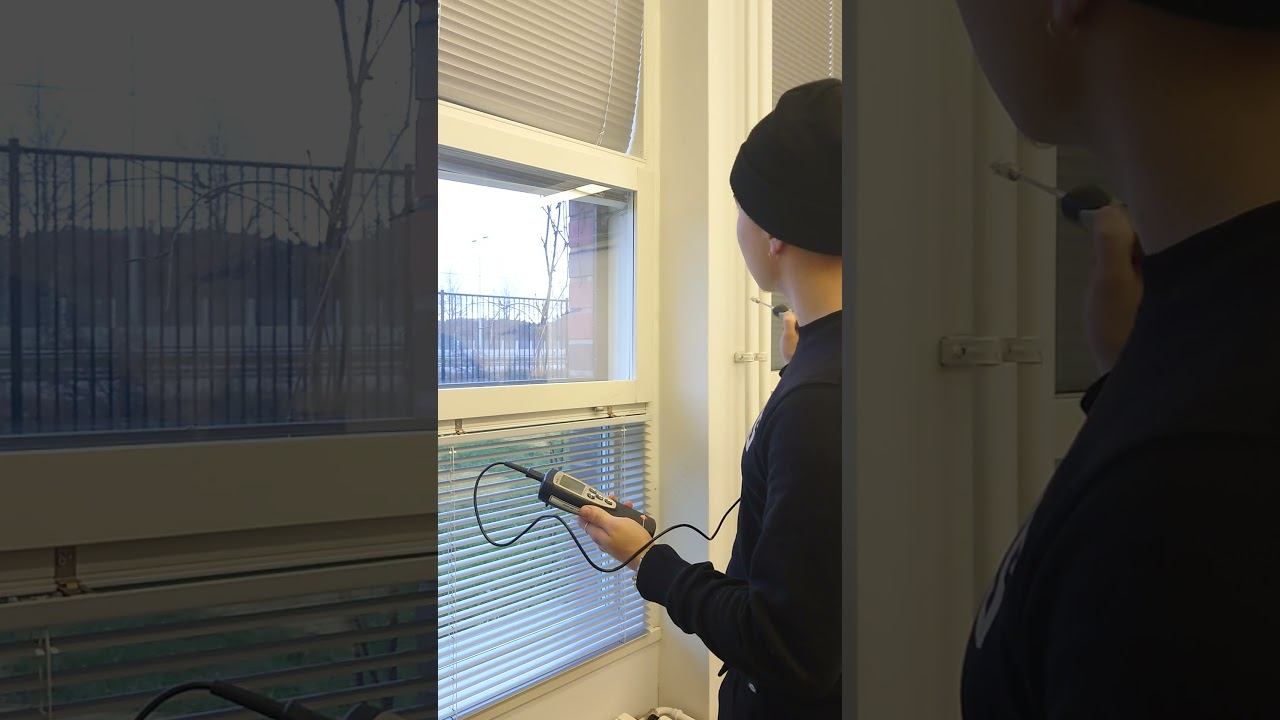 Pintalämpötilamittari Testo 925