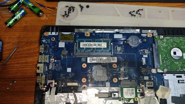 Lenovo B50-10 и его ремонт