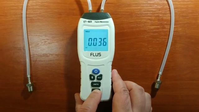 ET-923 - електронний дифманометр (±2.068 Bar, Max 100 Psi)