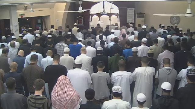 Taraweeh Prayer - Day 23: Qari Zakaullah Saleem & Qari Amr Ali Yusuf