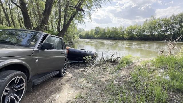 Спуск лодки RIB Нивой в одни руки