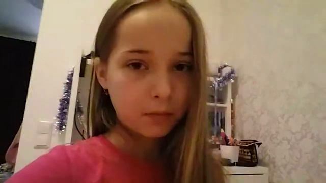 Игра на синтезатере тает лёд. Часть1