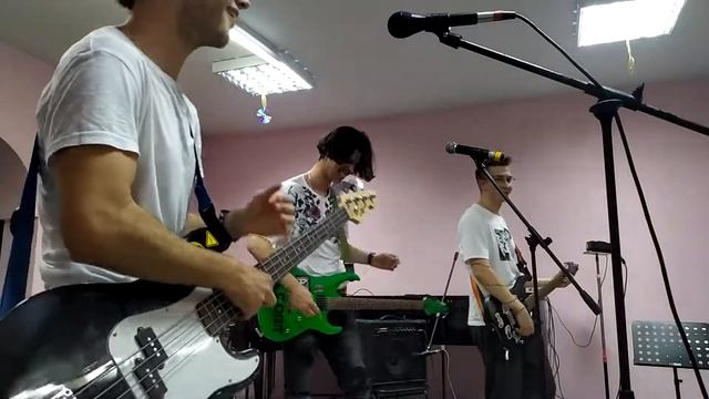 СЕРЫЙ ШУМ - LIVE (Мастера гитарного дела) 20221008 193037