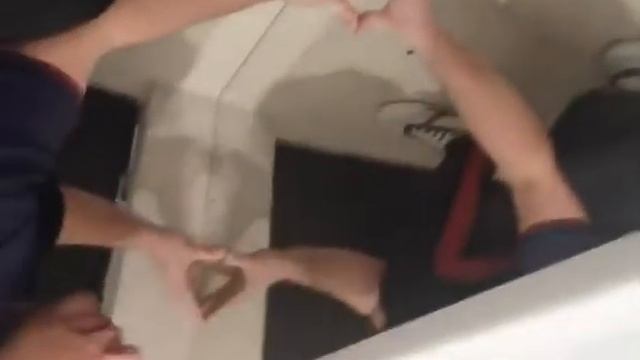 DIY   Fixare Oglinda In Baie Cu Magneti Neodim