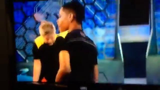 Lab Rats Bionic Island:Left Behind Clip