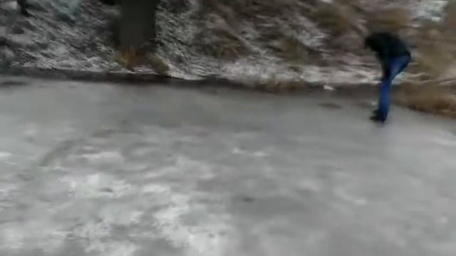 Смех#лёд#провалился