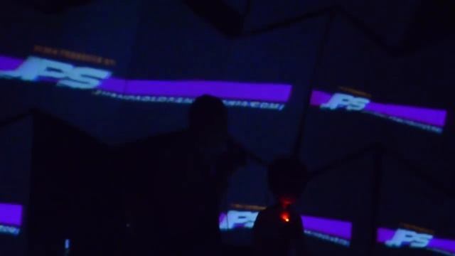 Manhunt Heavy Xmas Party By Banana Splitter