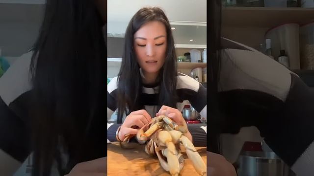 Preparing A Live Crab