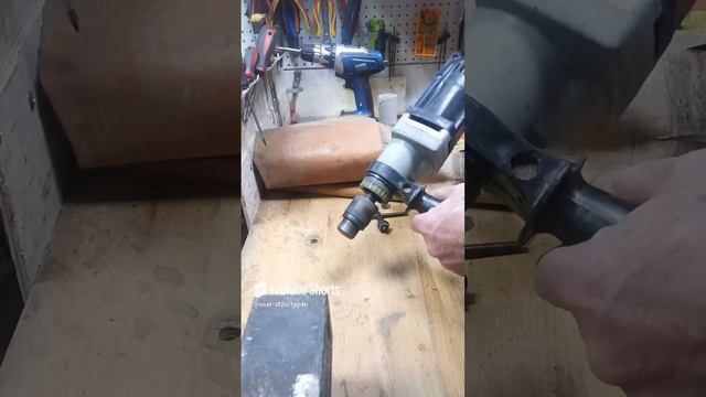 Дрель ИЭ1505Э раритет 1993 год