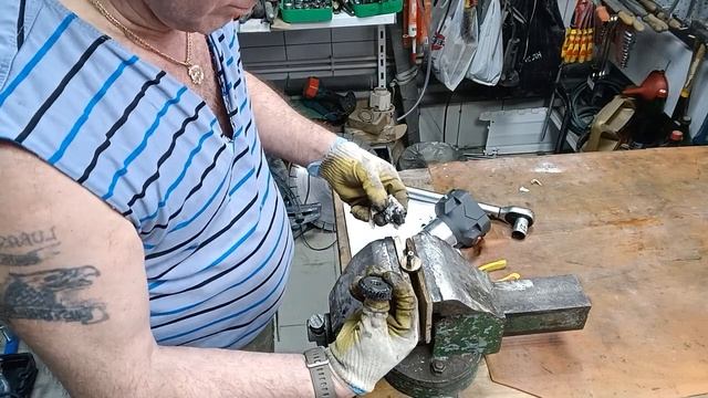 ручная дрель алмазного бурения