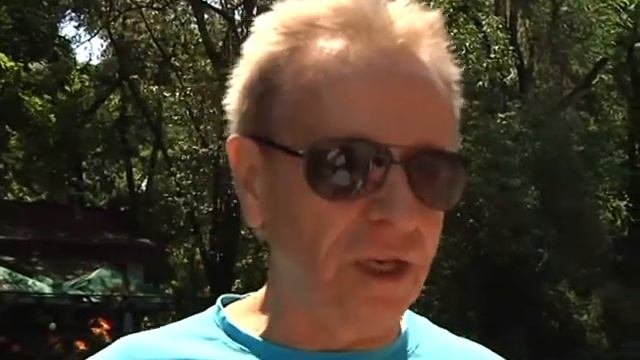 Украденные буквы с памятника Чкалову