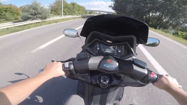 Yamaha T-Max 530 on board 180kmh J.Costa