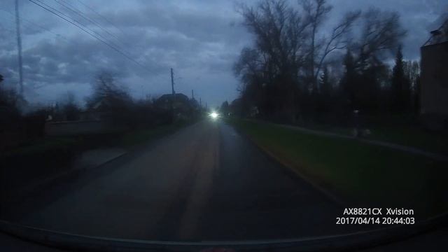 Колхозный ксенон и Глупый учитель на дороге