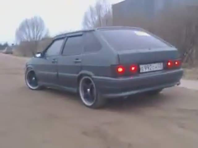 ВАЗ 2114 на катках Lenso