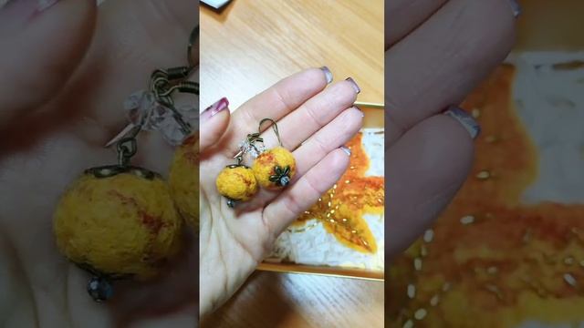 Валяная брошь: Оригинальный дизайн и авторская работа