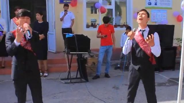 Uchkõprik Tumani 9-urta Talim Maktabi Bitiruvchilaridan Ajoyib Qõshiq