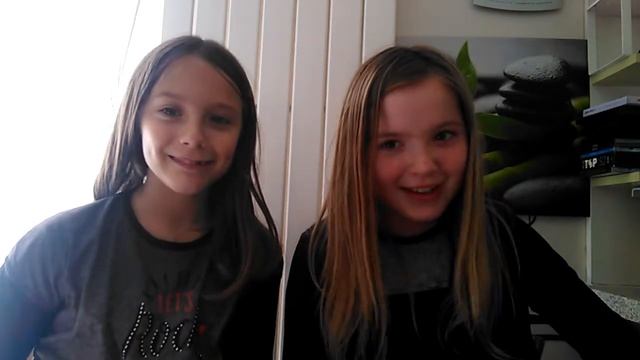 Radio Chelou Avec Lilou Et Serena