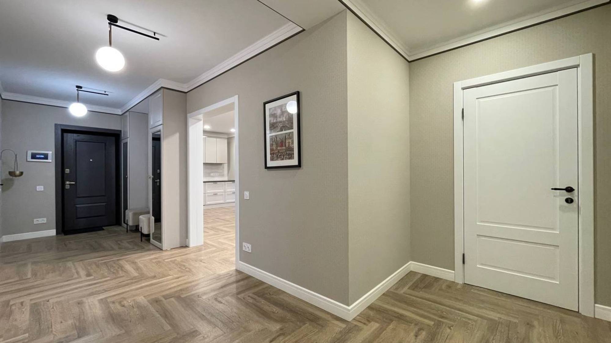 Евро4 - Воровского, 1