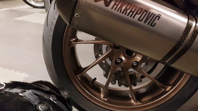 VFR800f