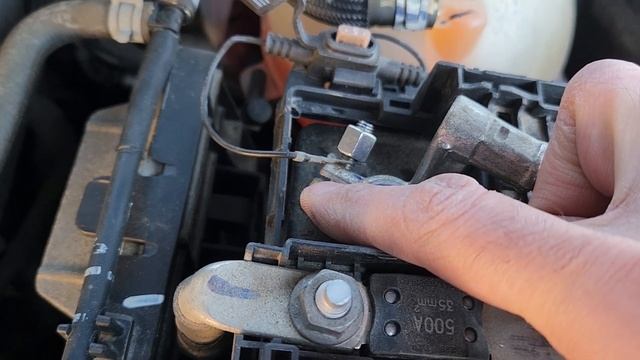 GMC Terrain - BATTERY REPLACEMENT / REMOVAL (2018 - 2024)