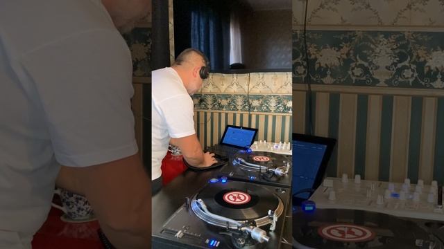 966dcdd8194cdad0cb65457b60ff8c43