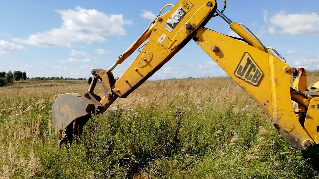 Разведка месторождения песка и гравия. Проходка шурфа экскаватором