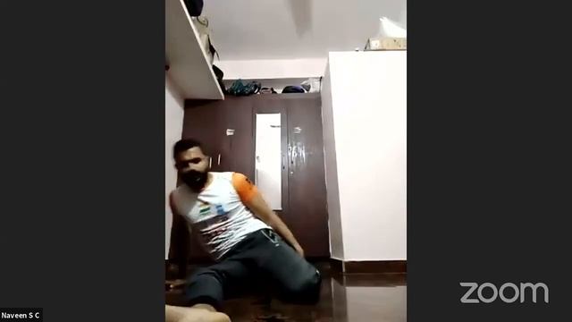 Calesthenics And Yoga With A Trainer (Workout At Home)