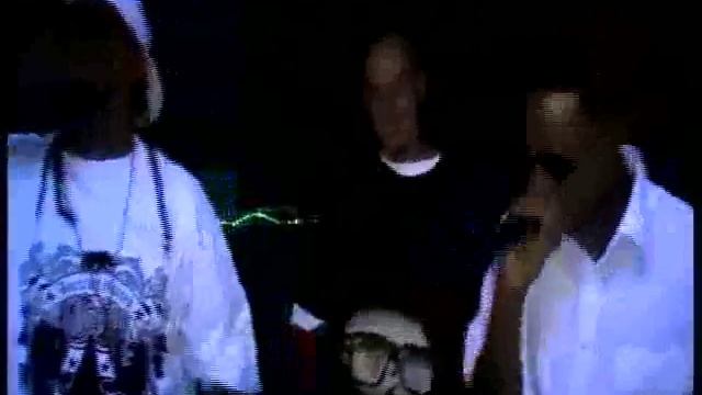 SEVIN FROM HOG MOB ENT.  PERFORMING LIVE AT HTE SILK 2 (916)