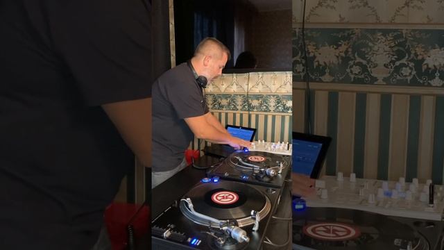 4d9c143f9c9e7e529b31f79dccb2c856