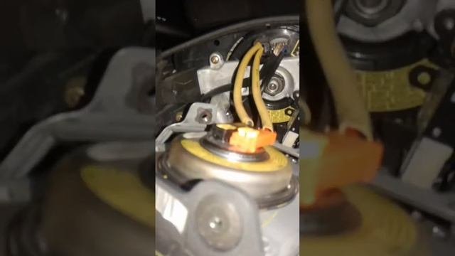 Demontaż kierownicy toyota corolla verso
