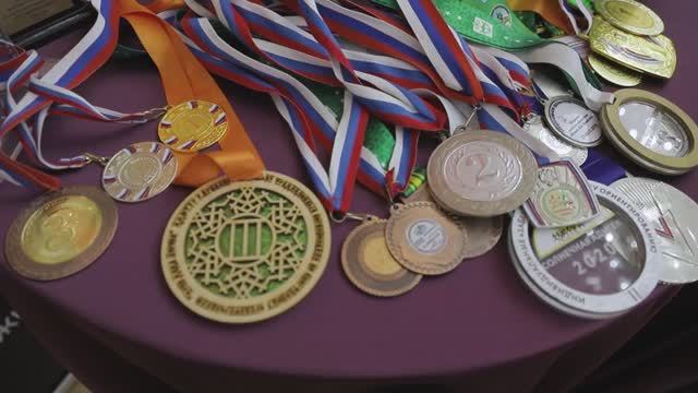 90ee01a8cf738017cd94674c74a3784a