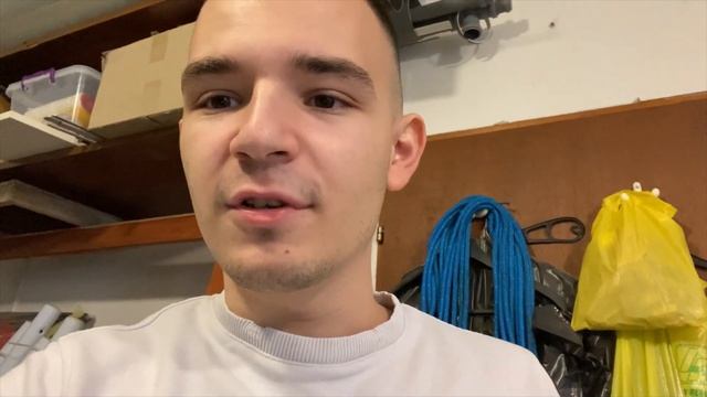 Јас се селам..