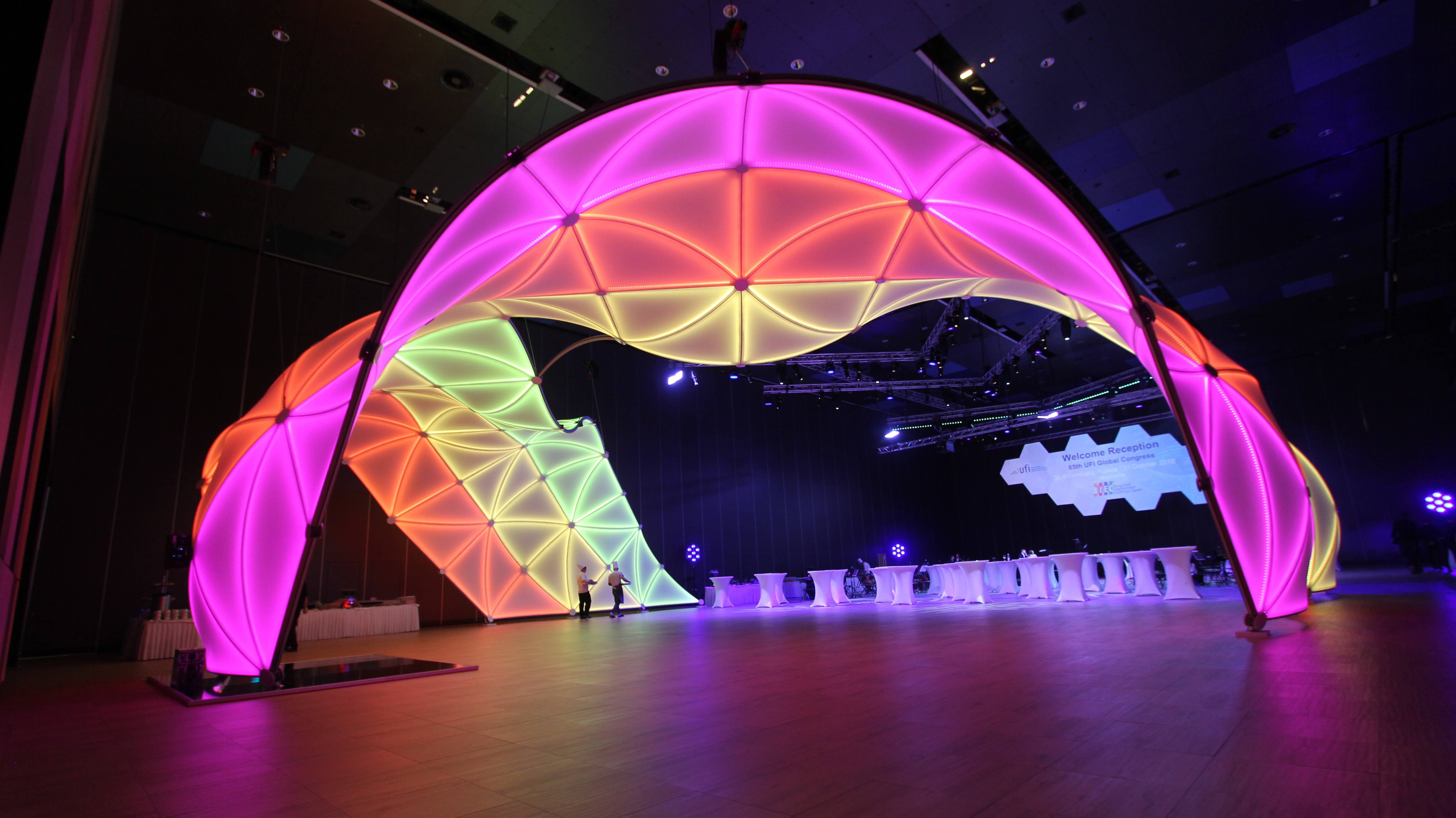 Модульная выставочная система INFINITYCONST