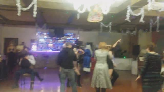 Хороший тамада и конкурсы интересные. Вот так должен проходить корпоратив)