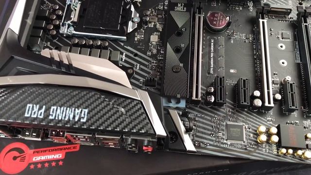 MSI Z370 GAMING PRO CARBON AC Motherboard Overview
