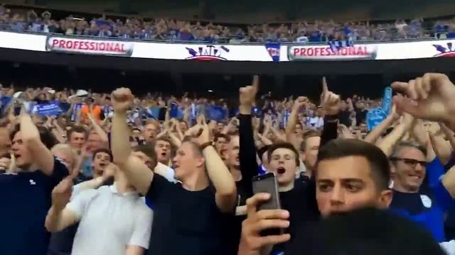 Edcc0419f9aec51e7baabea26c16ec50